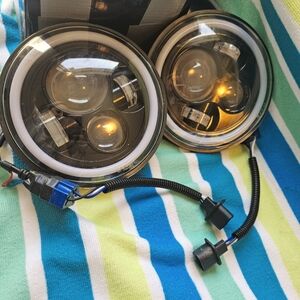 Halo Headlights for Jeeps!